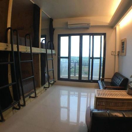 Wave Backpackers Toucheng Exterior foto
